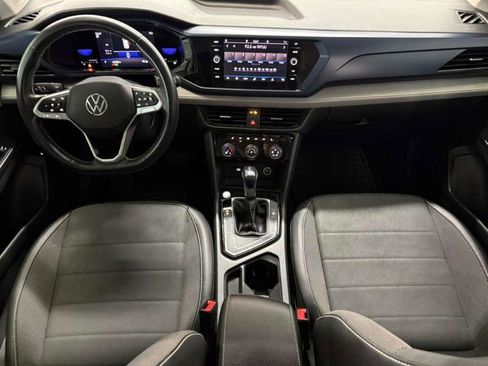 Used 2023 Volkswagen Taos SE image 14