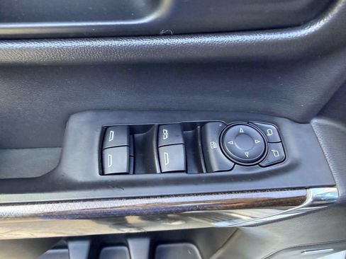 Used 2019 Chevrolet Silverado 1500 RST AWD/4WD image 19