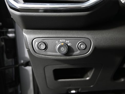 Used 2023 Chevrolet TrailBlazer LT w/ Convenience Package image 23