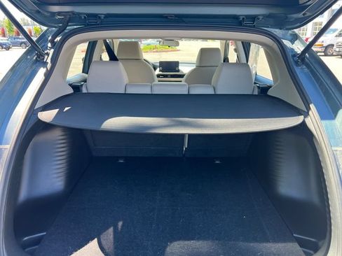 Used 2025 Honda HR-V LX image 17
