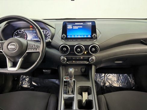 Used 2022 Nissan Sentra SV FWD image 22