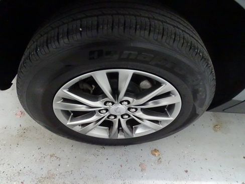 Used 2020 Cadillac XT5 Premium Luxury image 29