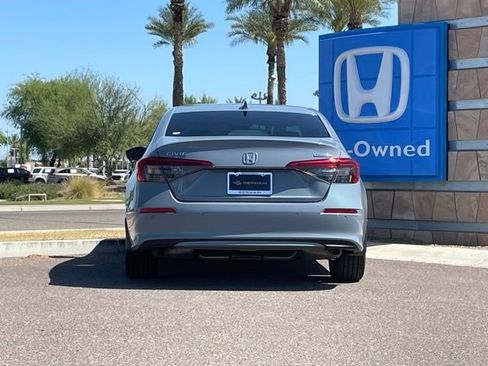 Certified 2022 Honda Civic Touring image 5