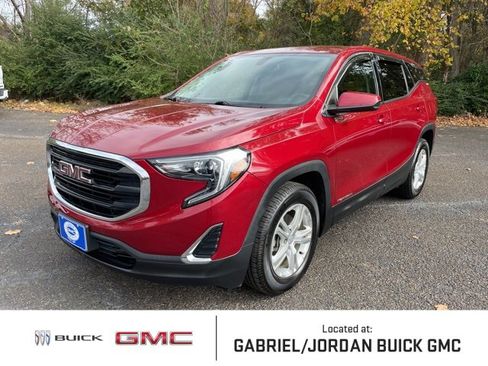 Used 2019 GMC Terrain SLE image 1