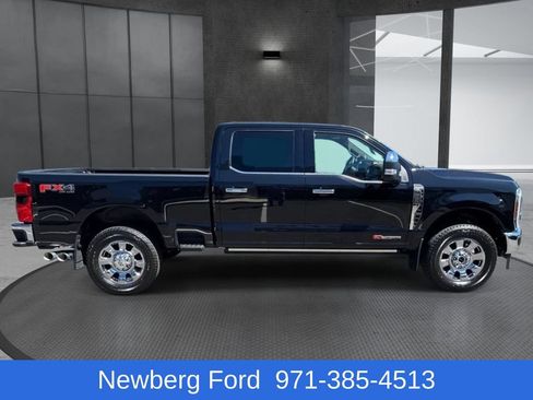 Used 2025 Ford F350 King Ranch AWD/4WD image 4