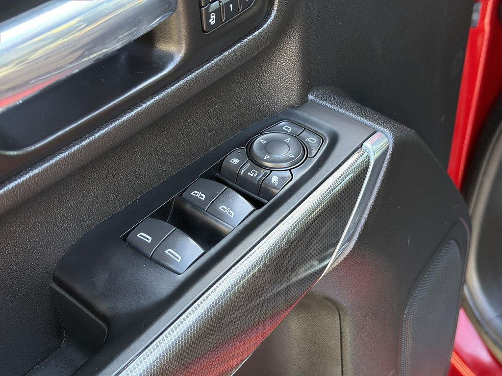 Used 2021 GMC Sierra 2500 AT4 AWD/4WD image 21
