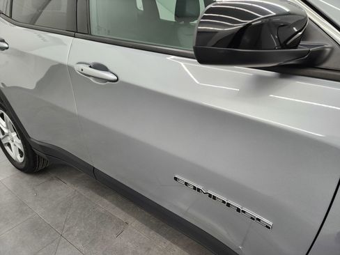 Used 2024 Jeep Compass Latitude image 25