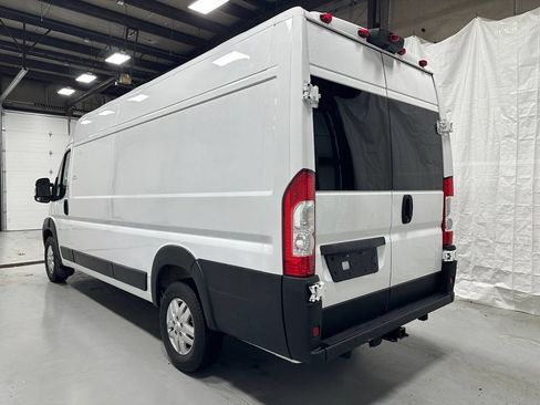 Used 2022 RAM ProMaster 3500 w/ Premium Convenience Group (B) FWD image 5