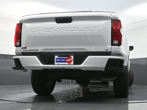 Used 2024 Chevrolet Colorado LT w/ LT Convenience Package image 28