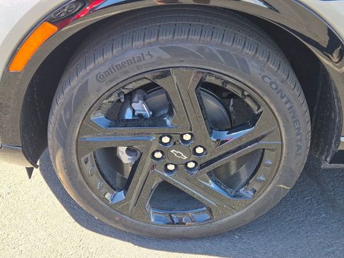 New 2025 Chevrolet Equinox EV RS image 5