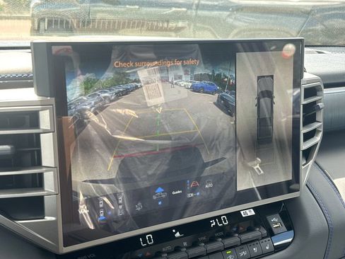 New 2026 Toyota Tundra Platinum AWD/4WD image 26