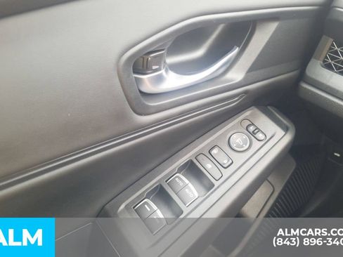Used 2025 Honda Accord SE image 15