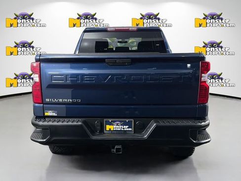 Used 2022 Chevrolet Silverado 1500 W/T w/ WT Value Package AWD/4WD image 6