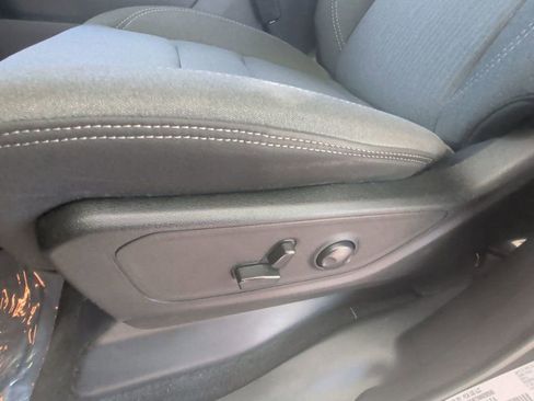 Used 2022 RAM 1500 Big Horn RWD image 13