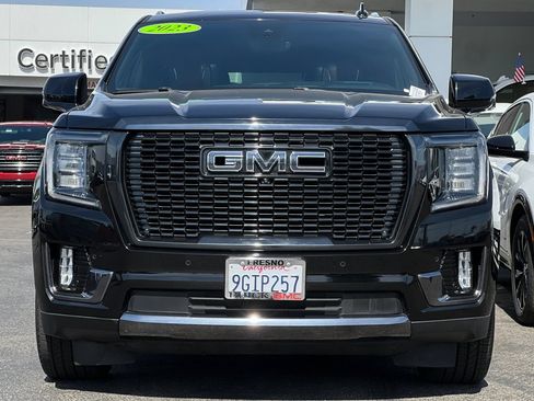 Used 2023 GMC Yukon Denali Ultimate AWD/4WD image 9