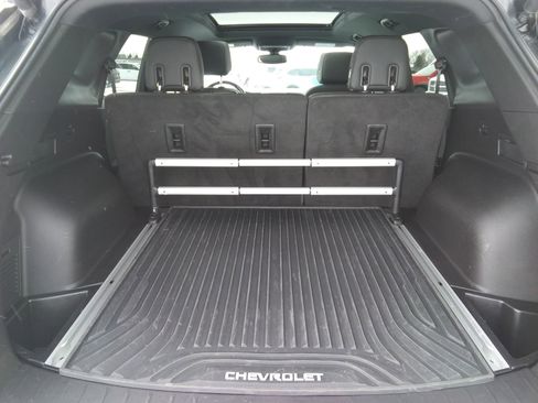 Used 2019 Chevrolet Blazer Premier w/ Sun and Wheels Package image 8