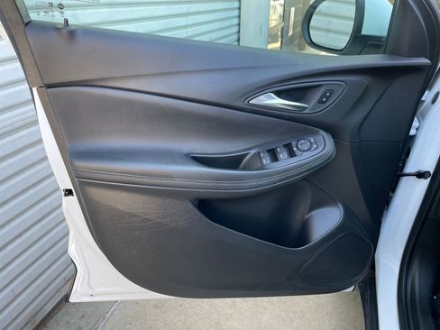 Used 2025 Buick Encore GX Preferred image 20