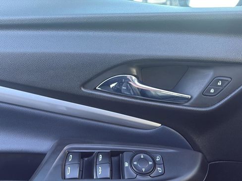 Used 2023 Chevrolet Bolt EUV Premier w/ Sun & Sound Package image 27