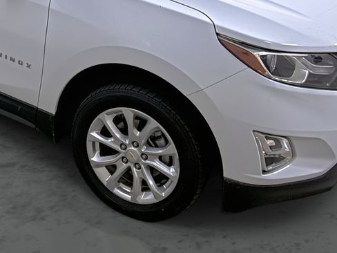 Used 2018 Chevrolet Equinox LT FWD image 14