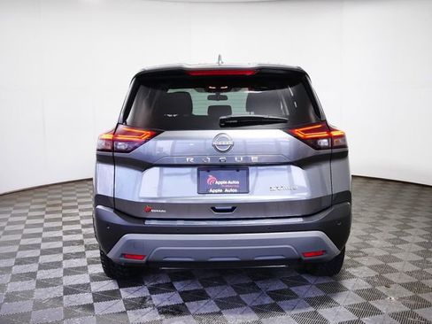 Used 2023 Nissan Rogue SV image 7