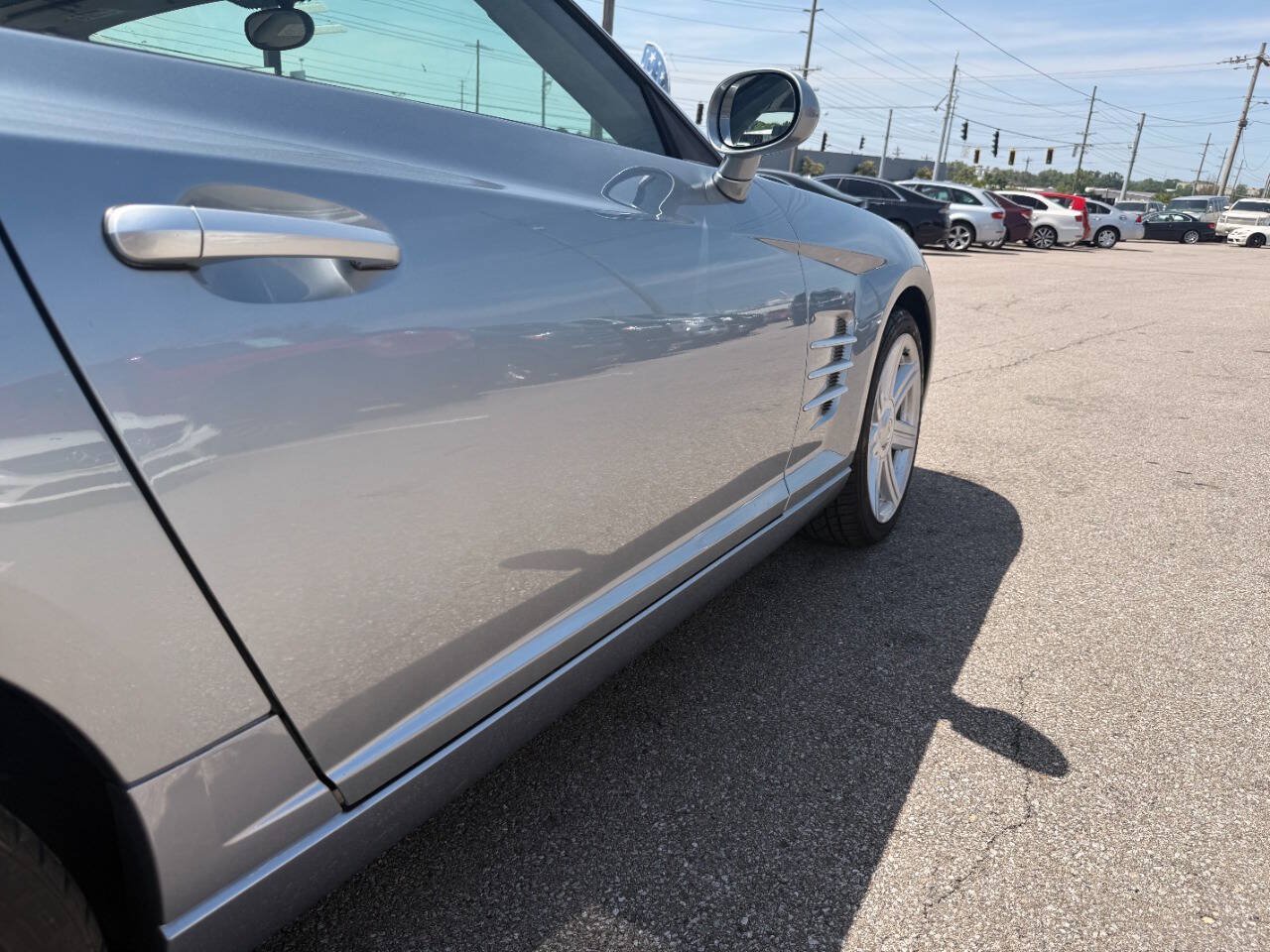 Used 2005 Chrysler Crossfire Limited RWD image 24
