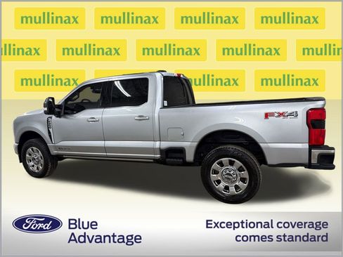 Certified 2024 Ford F250 Lariat w/ Lariat Ultimate Package AWD/4WD image 11