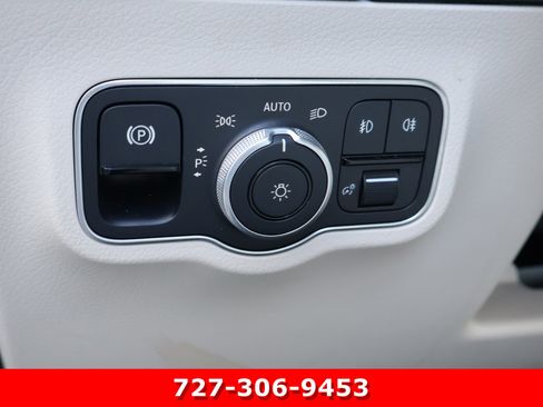 Certified 2023 Mercedes-Benz GLA 250 4MATIC image 24