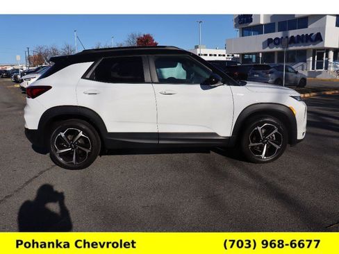 Certified 2022 Chevrolet TrailBlazer RS w/ Technology Package image 8