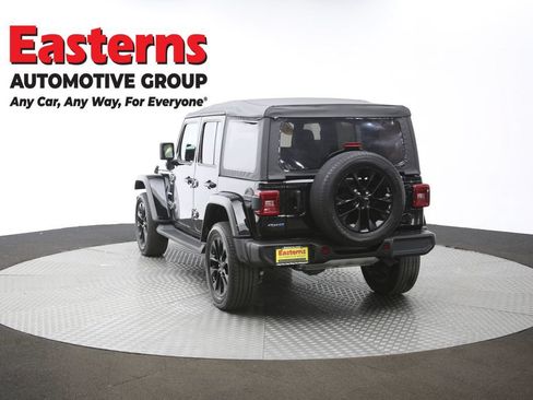 Used 2021 Jeep Wrangler Unlimited Sahara w/ Cold Weather Group AWD/4WD image 66