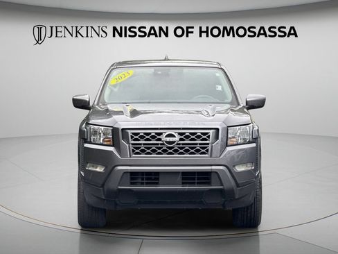 Certified 2023 Nissan Frontier SV w/ SV Convenience Package RWD image 3