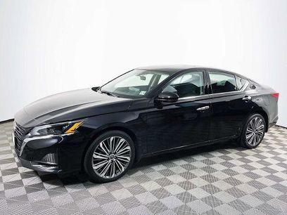 Certified 2024 Nissan Altima 2.5 SL