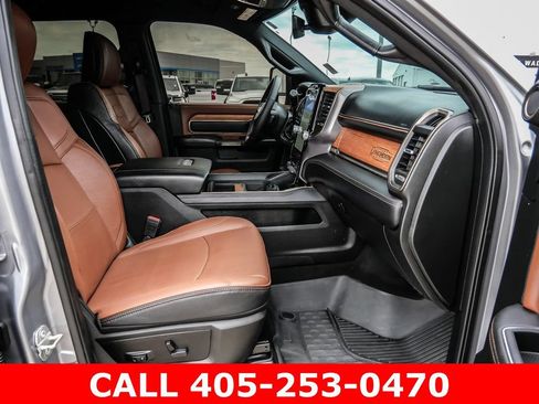 Used 2024 RAM 2500 Limited w/ Safety Group AWD/4WD image 17