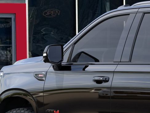New 2026 GMC Yukon XL AT4 AWD/4WD image 36