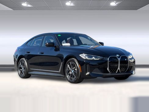 Certified 2023 BMW i4 eDrive35 RWD image 6
