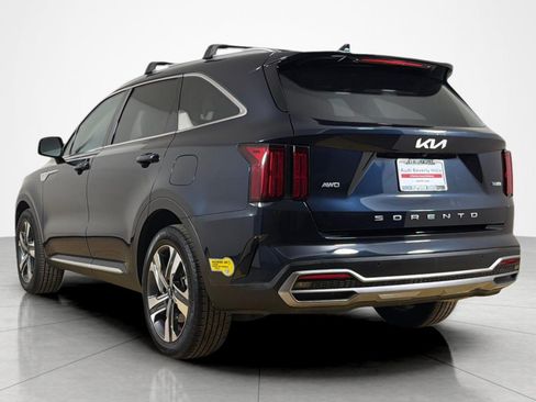 Used 2022 Kia Sorento SX AWD/4WD image 3
