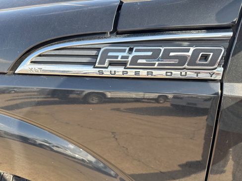 Used 2014 Ford F250 XLT w/ XLT Premium Package image 11