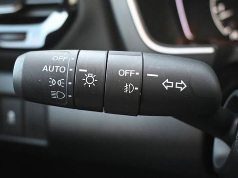 Used 2025 Honda Pilot Touring image 41