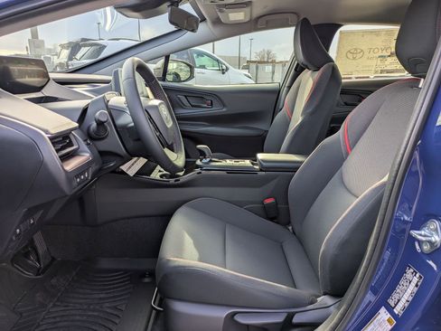 New 2026 Toyota Prius SE image 10