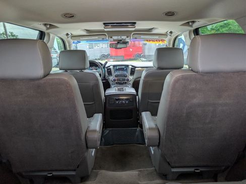 Used 2017 GMC Yukon Denali w/ Open Road Package image 11