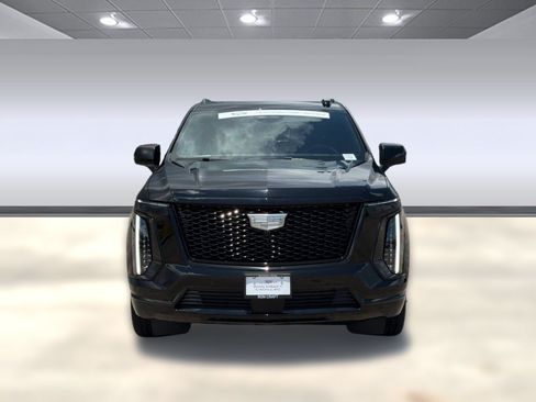Certified 2026 Cadillac Escalade Sport w/ Touring Package AWD/4WD image 6