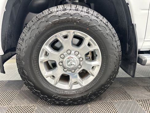 Used 2024 RAM 2500 Laramie w/ Safety Group AWD/4WD image 12