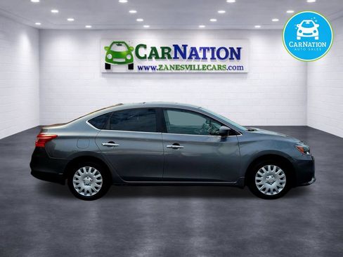 Used 2017 Nissan Sentra SV FWD image 7