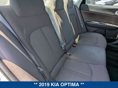 Used 2019 Kia Optima LX FWD image 21