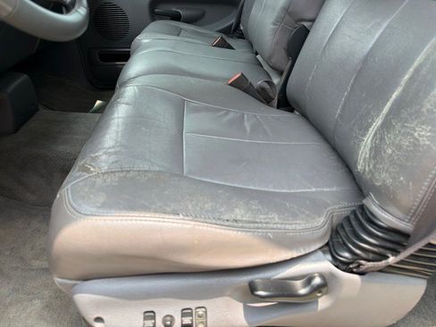 Used 2001 Dodge Ram 2500 Truck 2WD Quad Cab image 16