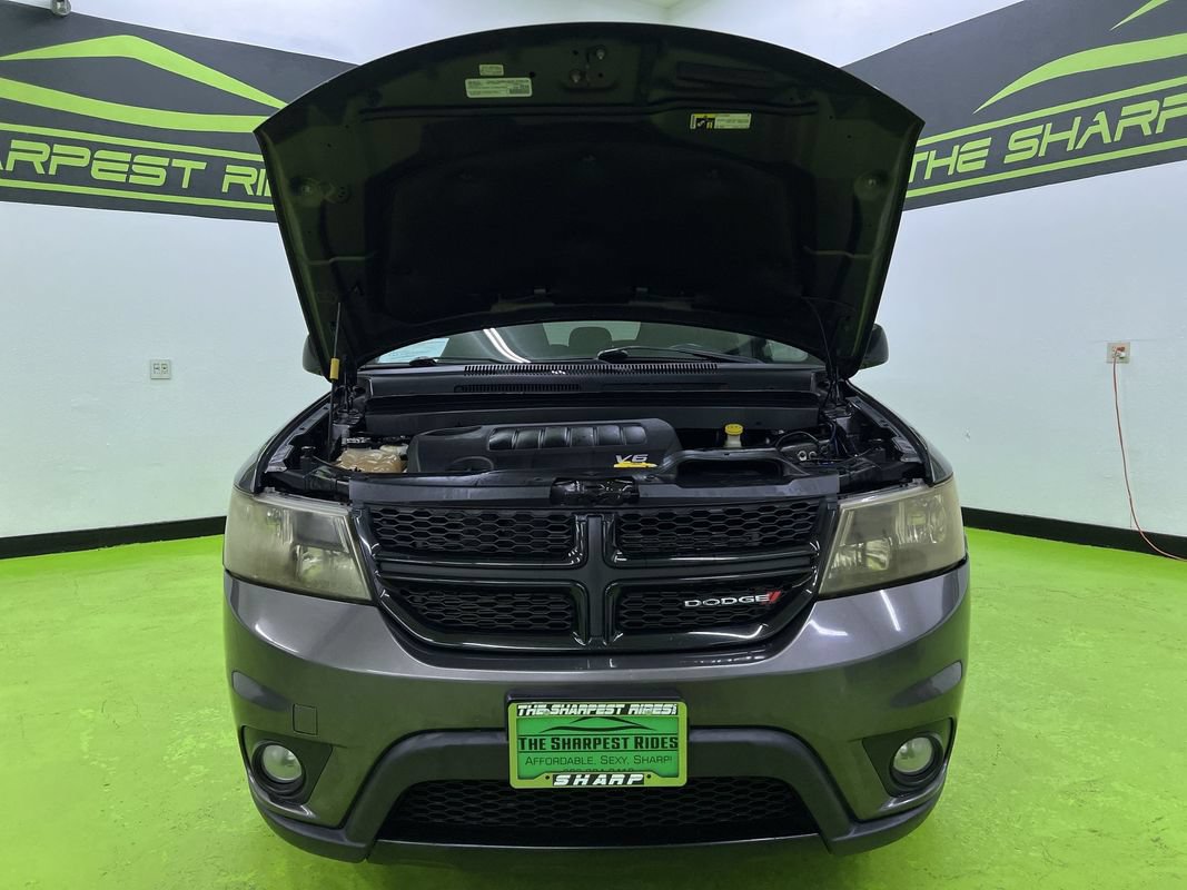 Used 2017 Dodge Journey SXT w/ Premium Group FWD image 4