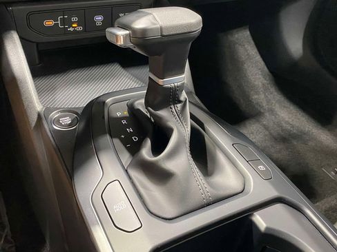 New 2026 Kia K4 FWD image 30