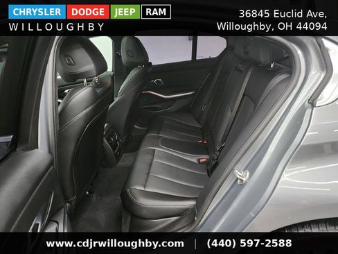 Used 2025 BMW 330i xDrive Sedan w/ Convenience Package AWD/4WD image 30