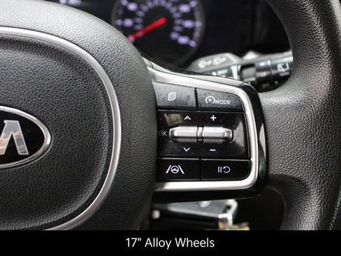 Used 2021 Kia Sorento LX image 24