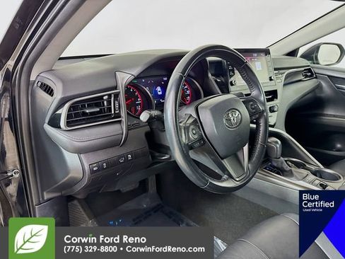 Used 2022 Toyota Camry XSE image 12