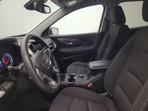 Used 2024 GMC Terrain SLE AWD/4WD image 17